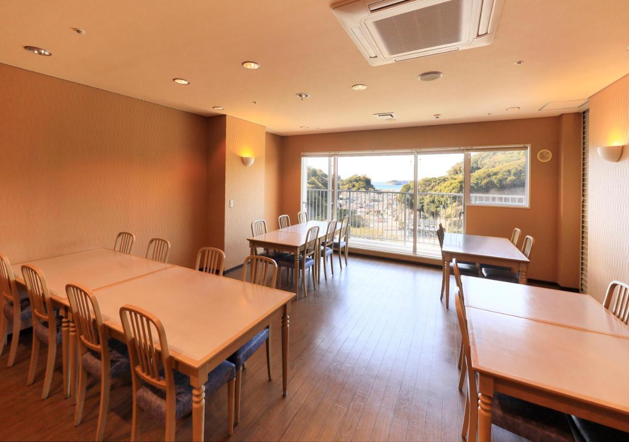 Katsuura Hilltop Hotel & Residence Exterior photo