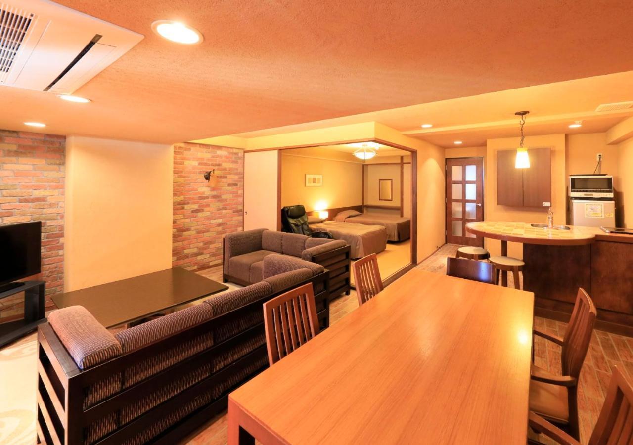 Katsuura Hilltop Hotel & Residence Exterior photo